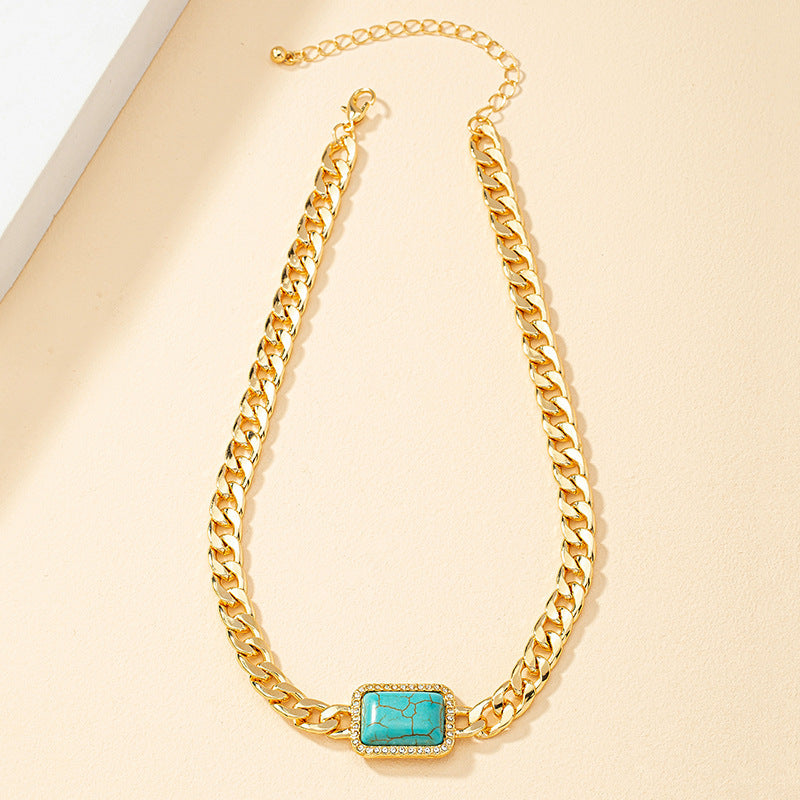 Retro Emerald Necklace Female Temperament Trend Street Shot Internet Celebrity Same Style Clavicle Chain